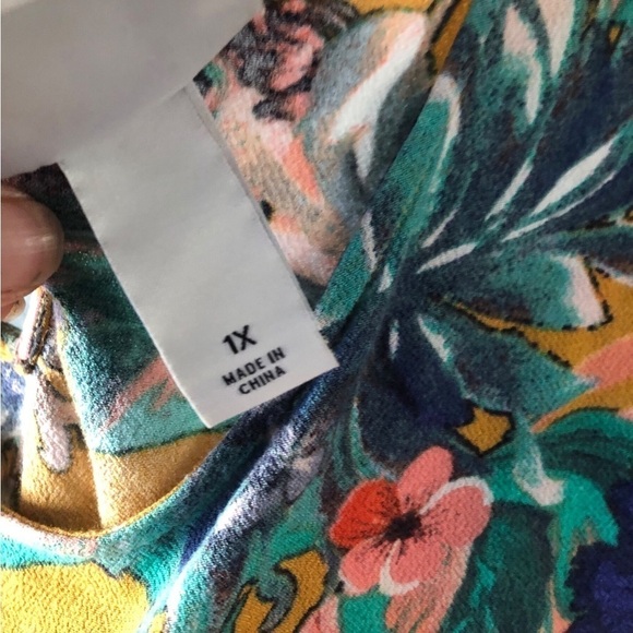 Ava & Viv floral strappy ruffled bell sleeve Fall Top 
Boho western Flowy fit - Picture 7 of 11